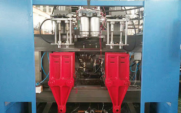 吹塑機(jī) 吹塑機(jī)